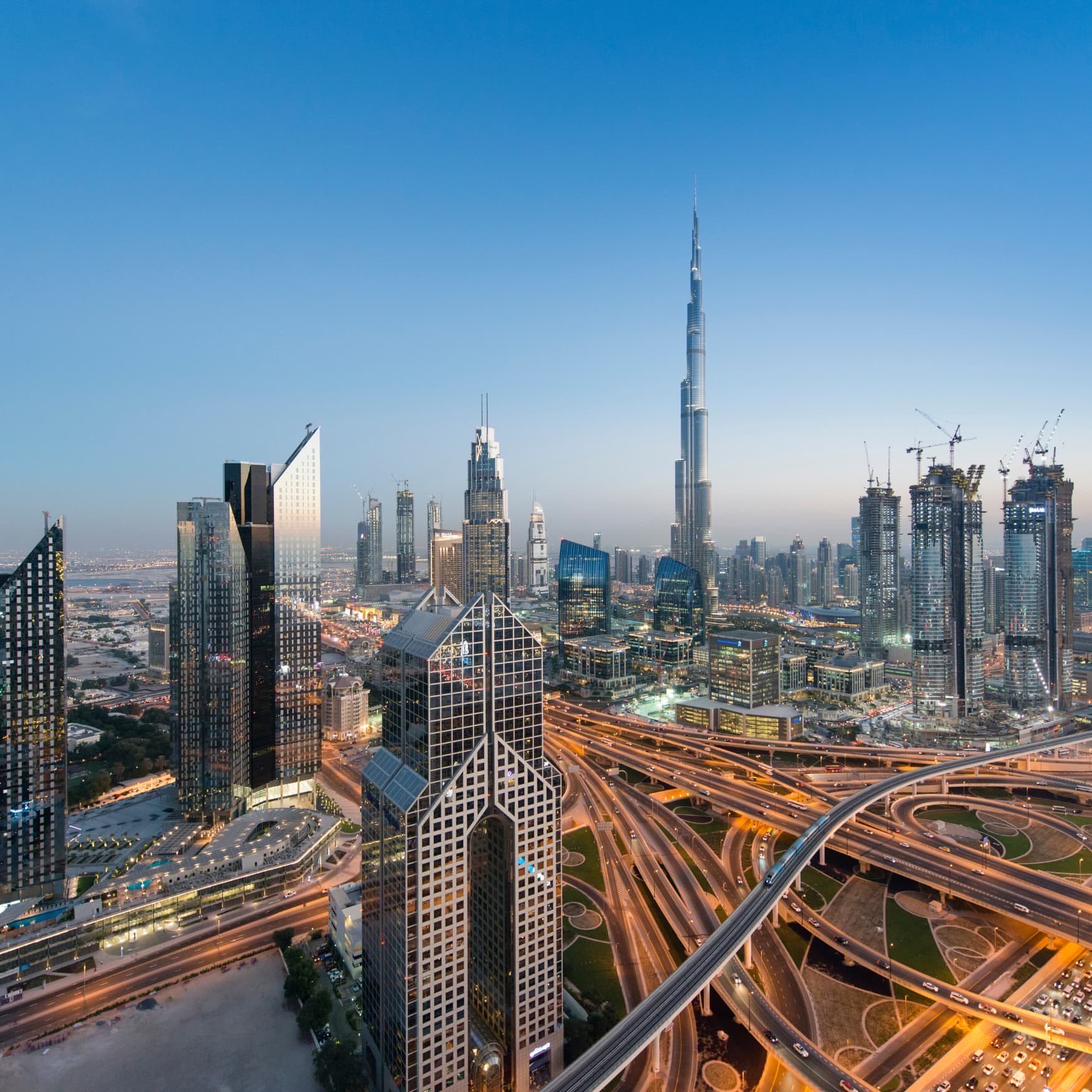 Dubai off-plan commercial property advisory
